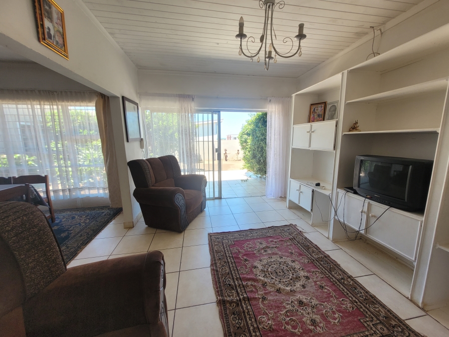4 Bedroom Property for Sale in C Place Eastern Cape